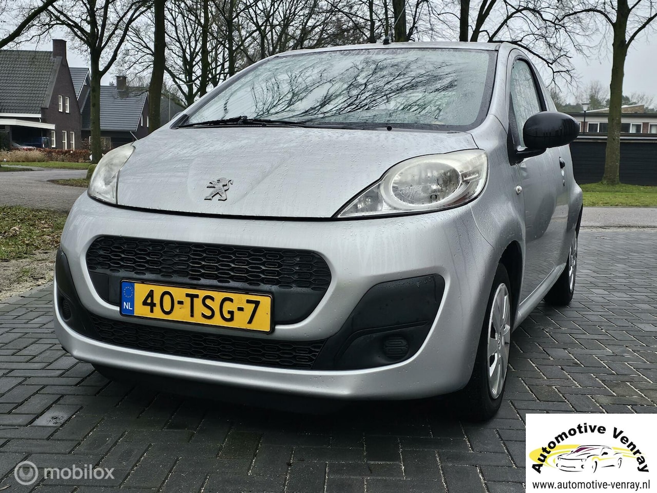 Peugeot 107 - 1.0 Access Accent Facelift model, Airco, - AutoWereld.nl