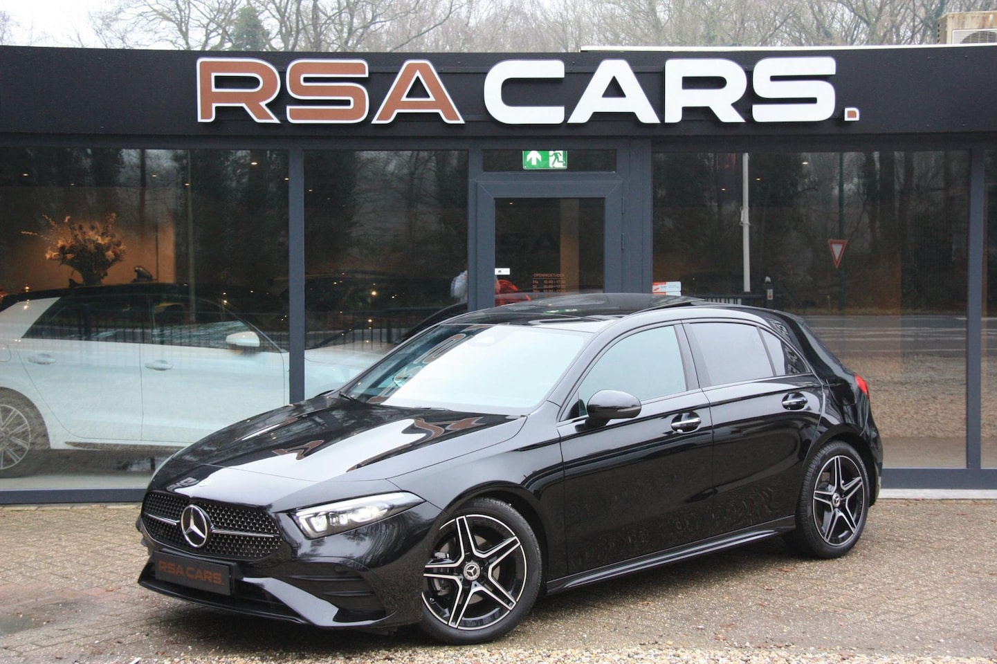 Mercedes-Benz A-klasse - 180 Star Edition Luxury Line 180 Star Edition Luxury Line - AutoWereld.nl