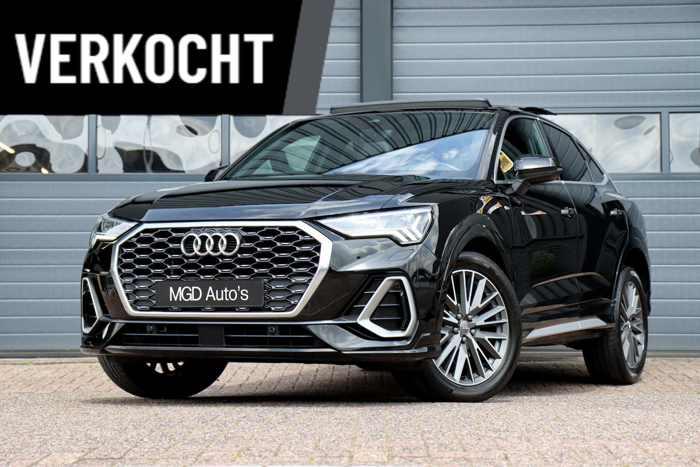 Audi Q3 Sportback - 35 TFSI 3x S-Line /LED/PANODAK/VIRTUAL/CAMERA/KEYLESS/STOELVERW./ELEK. KLEP! - AutoWereld.nl