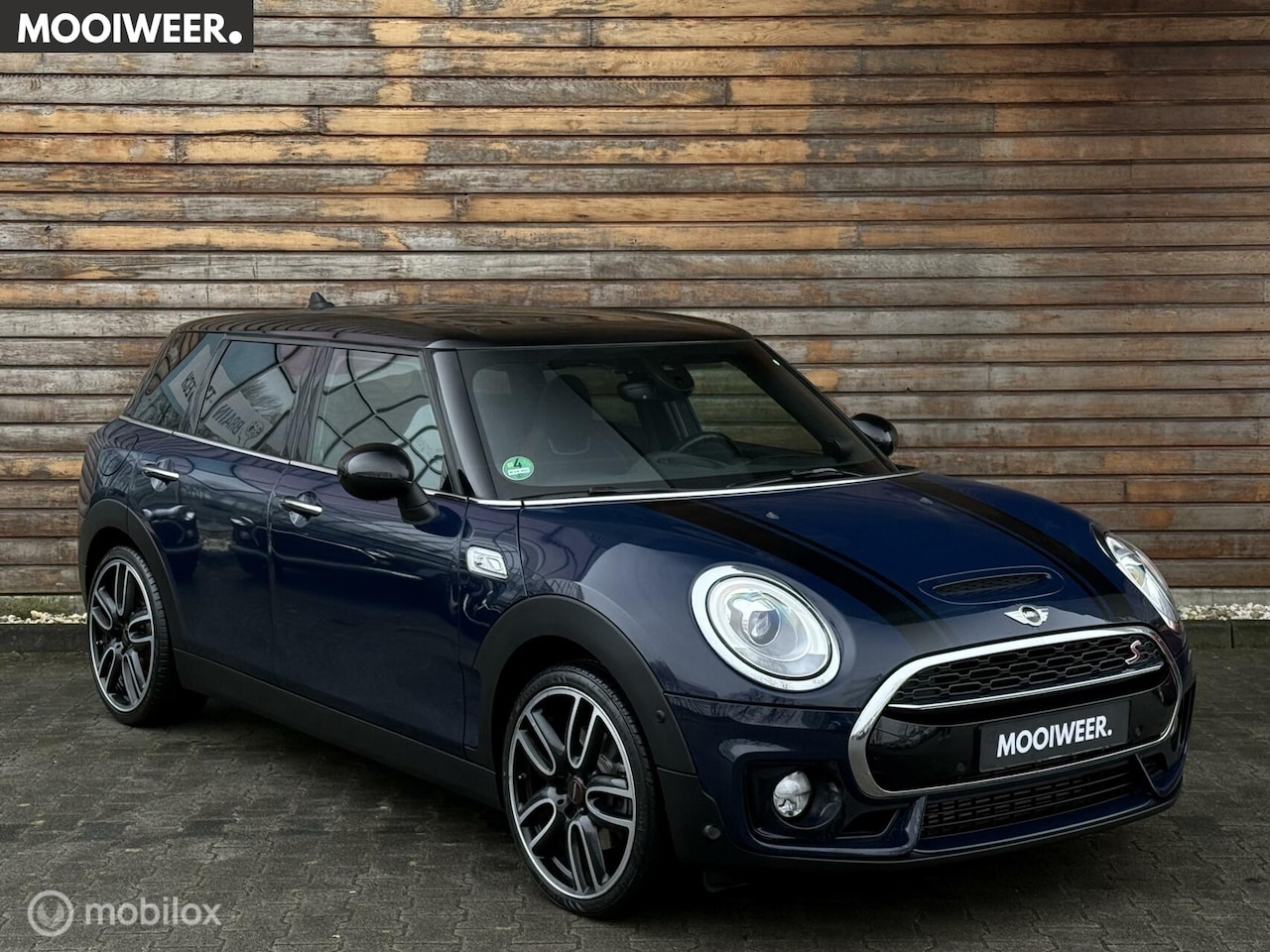 MINI Clubman - 2.0 Cooper S | JCW Pakket | Pano | HUD | 245 PK - AutoWereld.nl