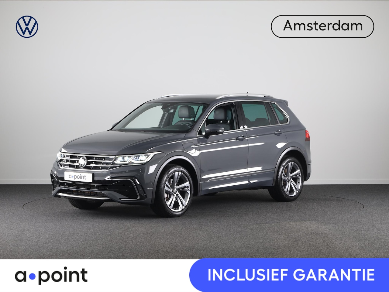 Volkswagen Tiguan - 1.4 TSI eHybrid R-Line Business+ 245PK | Automaat (DSG) | wegklapbare trekhaak | Elektrisc - AutoWereld.nl