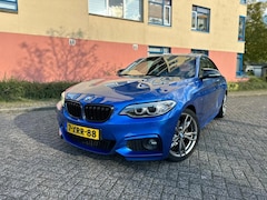 BMW 2-serie Coupé - 220i High Executive