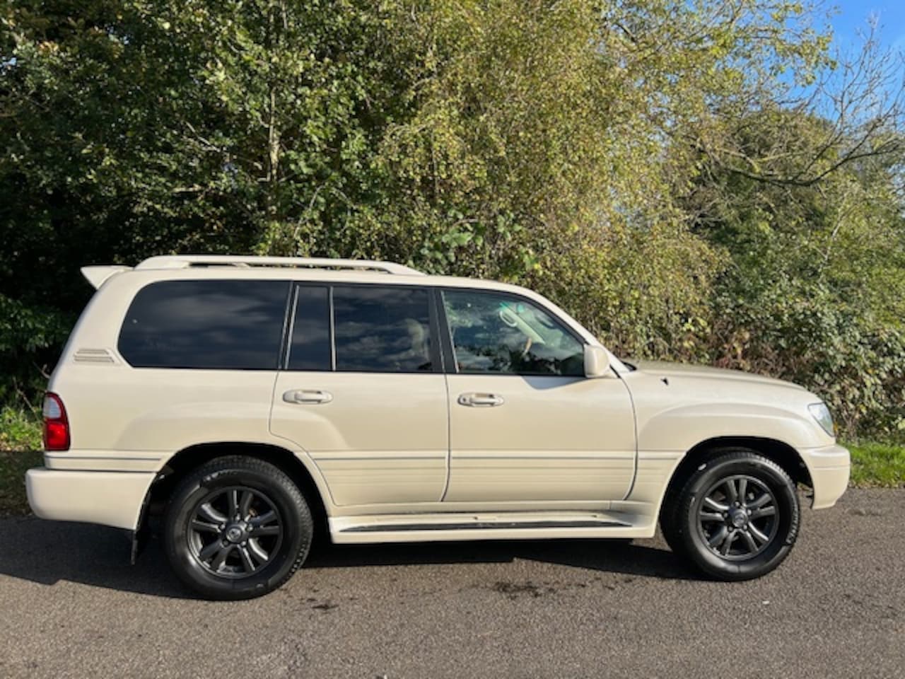 Lexus LX - LX470 ( Toyota Landcruiser 100-Series) VAN LPG AUT Topstaat - AutoWereld.nl