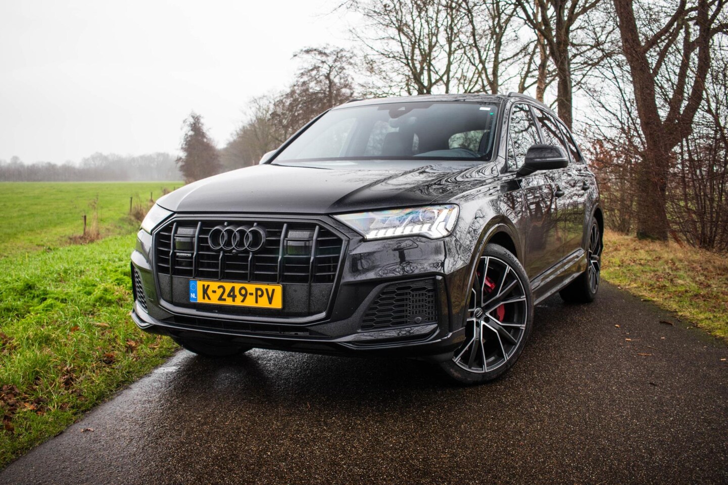 Audi Q7 - 55 TFSI e Quattro S Line Black | Luchtvering | B&O Audio | 22 inch - AutoWereld.nl