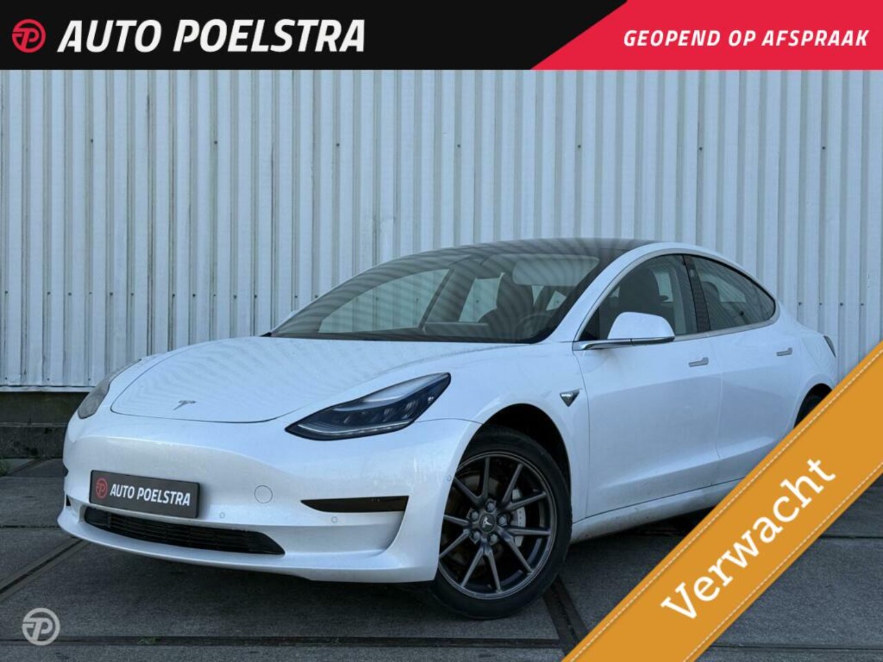 Tesla Model 3 - Long Range RWD Long Range AWD 75 kWh Panoramadak 18" Zwart Leder incl. BTW - AutoWereld.nl