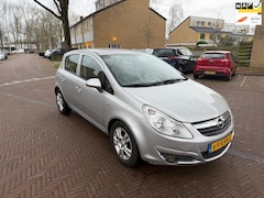 Opel Corsa - Eerste eigenaar/ 125.000 NAP / Airco / 5 deurs