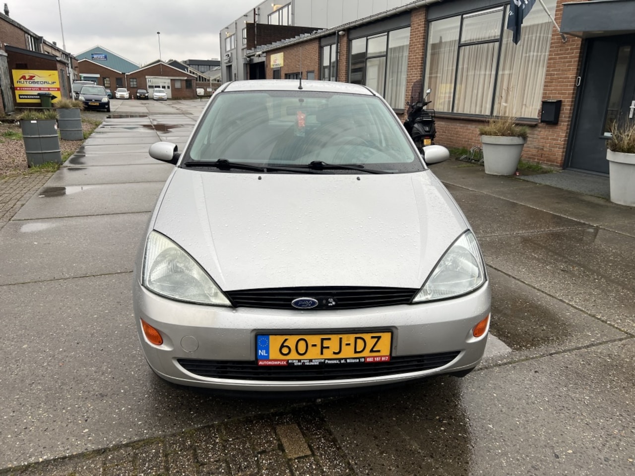 Ford Focus - 1.4-16V Ambiente 1.4-16V Ambiente - AutoWereld.nl