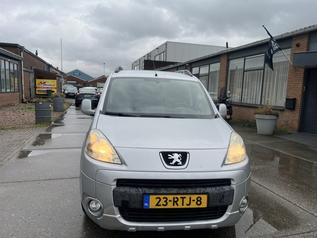 Peugeot Partner Tepee - 1.6 VTi Family 1.6 VTi Family - AutoWereld.nl