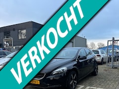 Volvo V40 - 2.0 D3 Summum