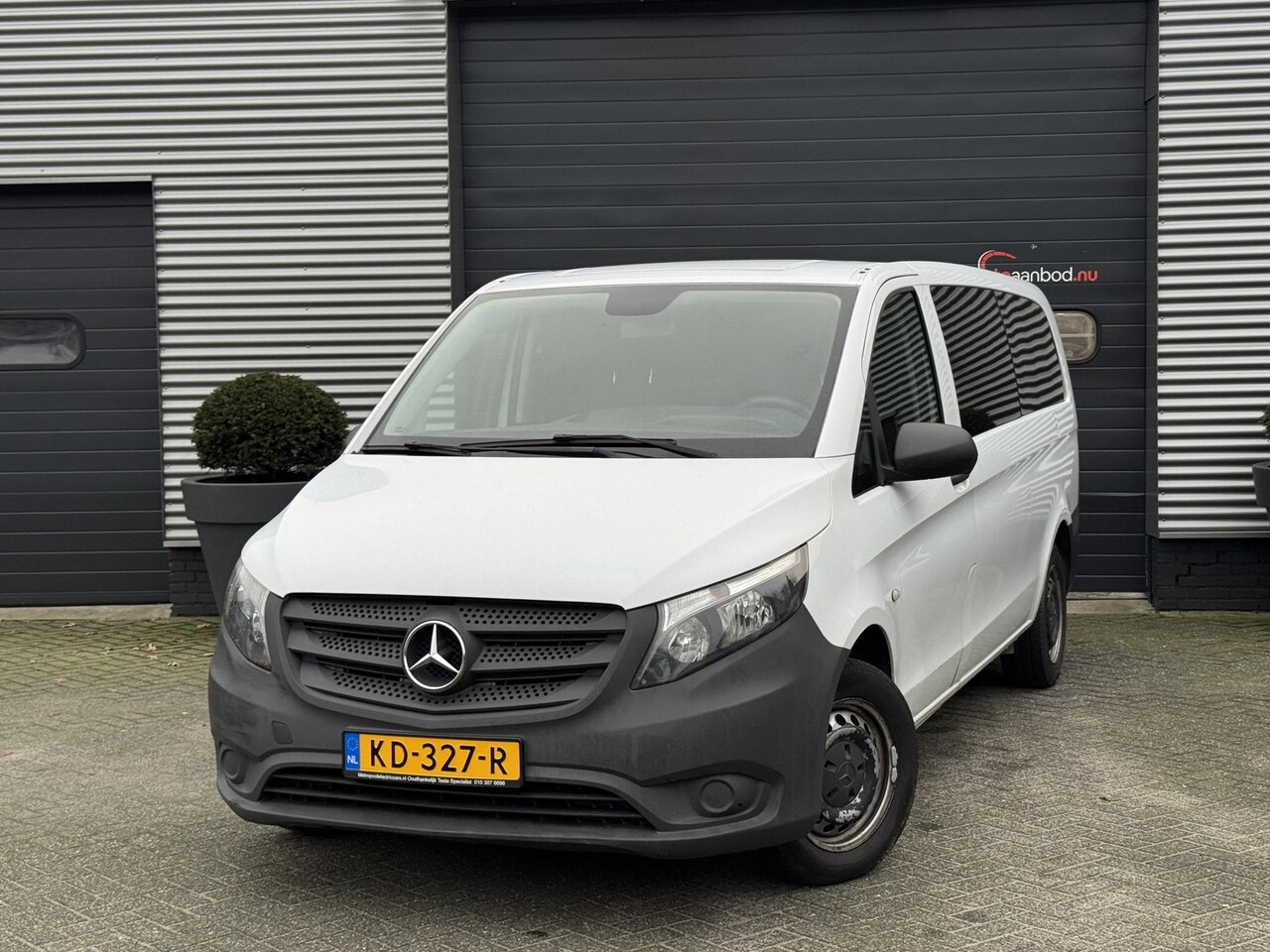 Mercedes-Benz Vito Tourer - 109 BlueTEC Base Extra Lang | 9 Persoons | Airco | Elektrische Ramen | - AutoWereld.nl