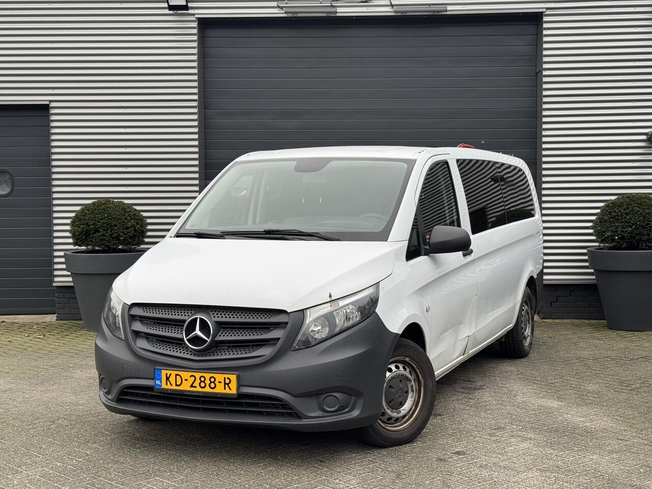 Mercedes-Benz Vito Tourer - 109 BlueTEC Base Extra Lang | 9 Persoons | Airco | Elektrische Ramen | - AutoWereld.nl