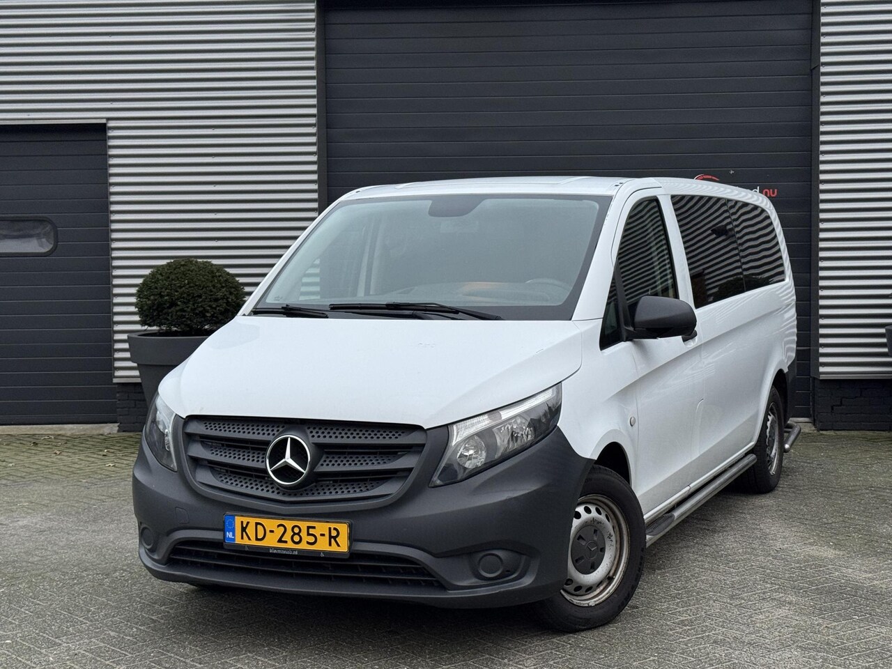 Mercedes-Benz Vito Tourer - 109 BlueTEC Base Extra Lang | 9 Persoons | Airco | Elektrische Ramen | - AutoWereld.nl