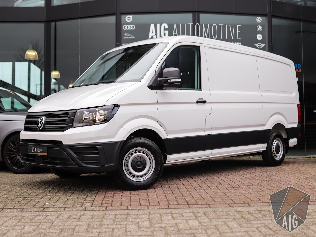 Volkswagen Crafter - 35 2.0 TDI L3H2 | Virtual Cockpit | Cruise Control | PDC | Carplay | - AutoWereld.nl