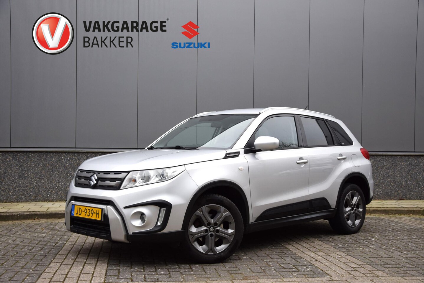 Suzuki Vitara - 1.6 Exclusive | Trekhaak | 1ste eigenaar! | Apple carplay/android | - AutoWereld.nl