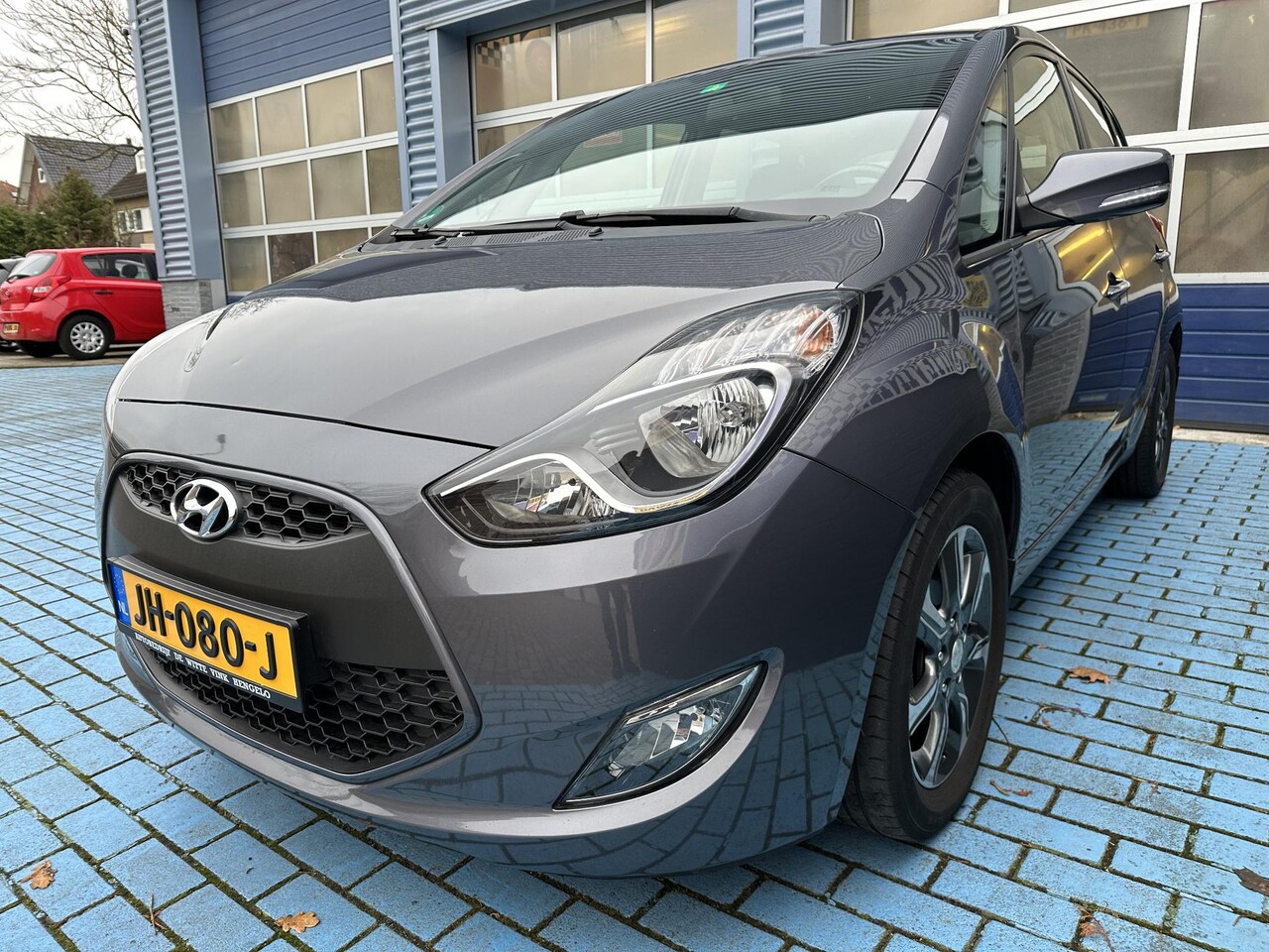 Hyundai ix20 - 1.4i NAVI AIRCO P-CAMERA PDC HOGE INSTAP - AutoWereld.nl