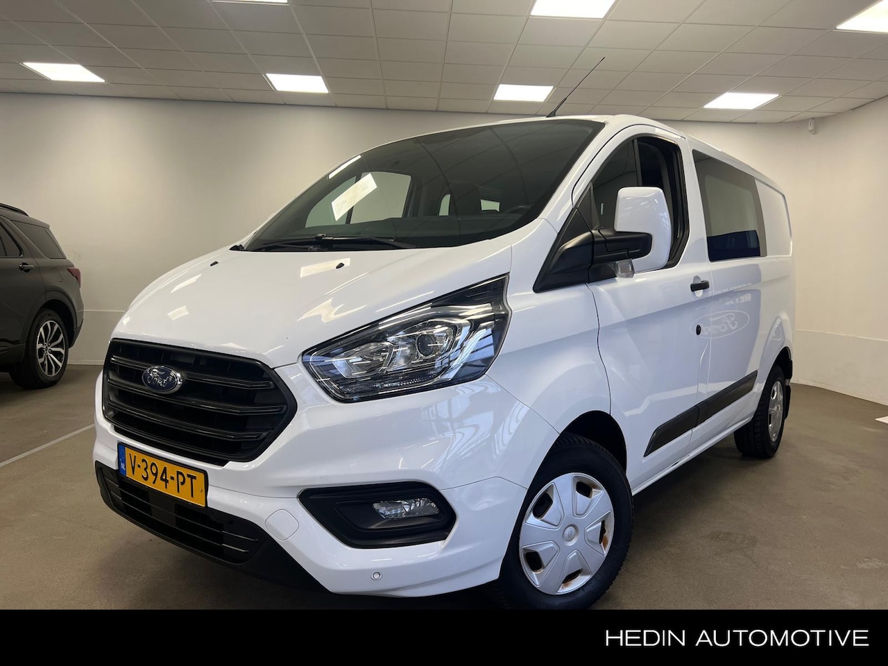 Ford Transit Custom - 300 L1H1 Trend DC | 6-Zits | Airco | Cruise Control | Voorruitverwarming | Trekhaak - AutoWereld.nl