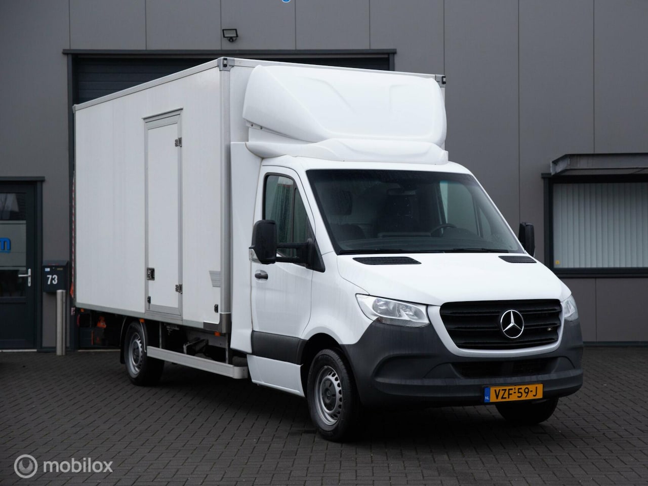 Mercedes-Benz Sprinter - bestel 317 Bakwagen/Laadklep/Zijdeur - AutoWereld.nl