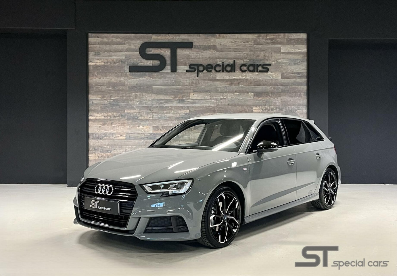 Audi A3 Sportback - 30 TFSI Sport S Line Edition 30 TFSI Sport S Line Edition - AutoWereld.nl