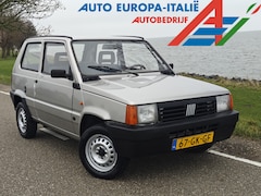 Fiat Panda - 900 Young