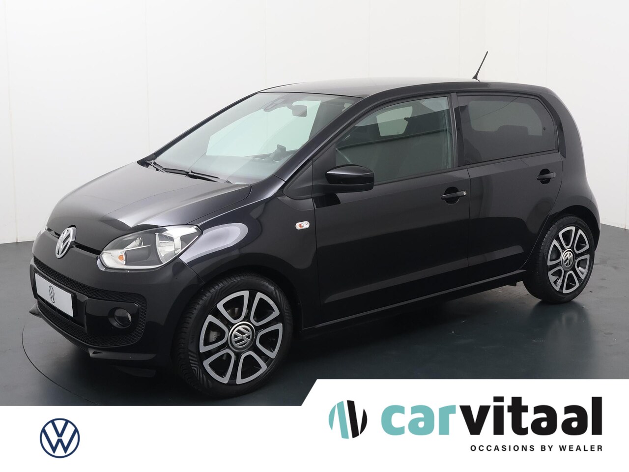 Volkswagen Up! - 1.0 high up! BlueMotion | 60 PK | Navigatie | 16” LM velgen | Parkeersensoren achter - AutoWereld.nl