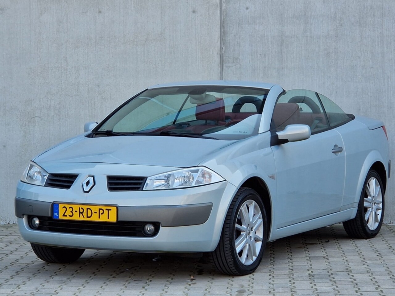 Renault Mégane coupé cabriolet - 1.6-16V Priv.Luxe NAP apk 05-2025 - AutoWereld.nl