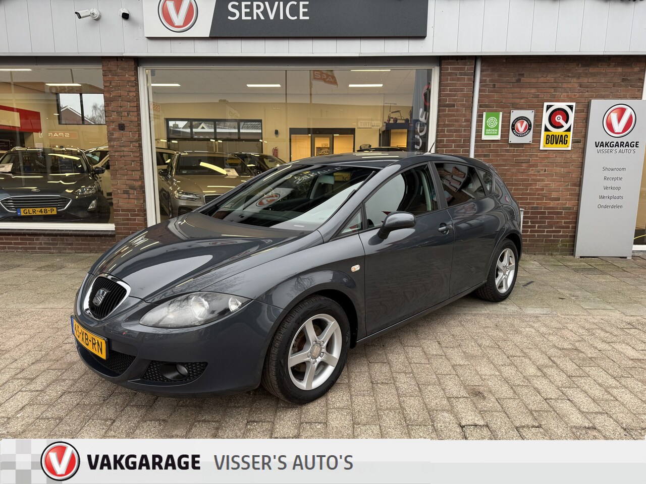 Seat Leon - 1.6 Sportstyle |lichtmetalen wielen | cruise control | airco | - AutoWereld.nl