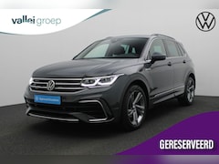 Volkswagen Tiguan - 1.5 TSI 150PK DSG R-Line | Trekhaak | IQ Light | Stoelverwarming | Navi | Parkeersensoren