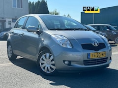 Toyota Yaris - 1.3 VVTi Sol