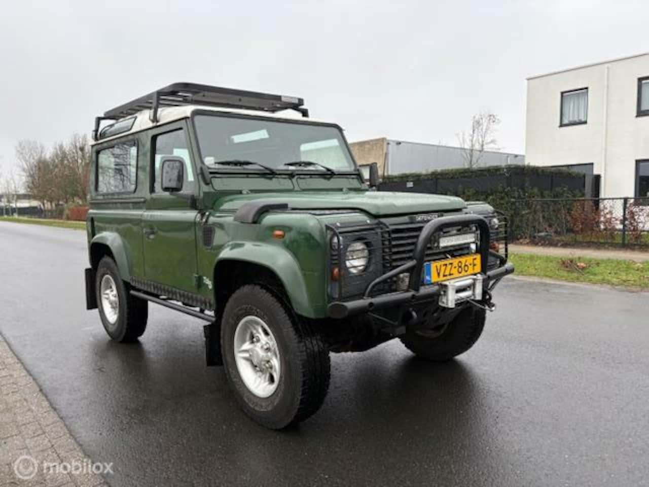 Land Rover Defender Hard Top - 2.5 Td5 90" County Hard Top - AutoWereld.nl