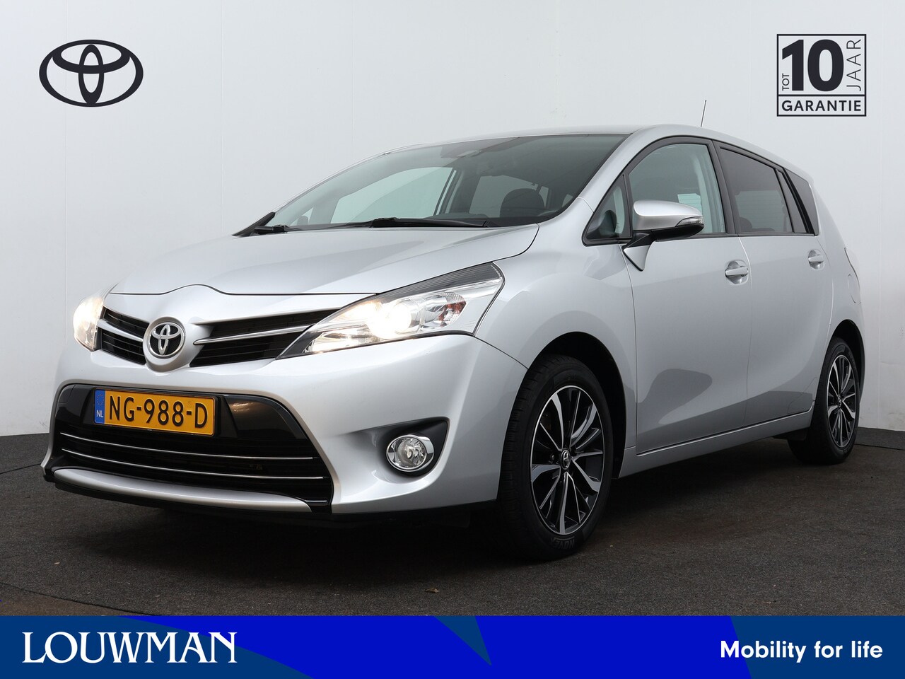 Toyota Verso - 1.8 VVT-i Dynamic 7p. | Navigatie | Camera | Trekhaak | - AutoWereld.nl