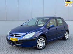 Peugeot 307 - 1.6-16V XT Airco Trekhaak NAP