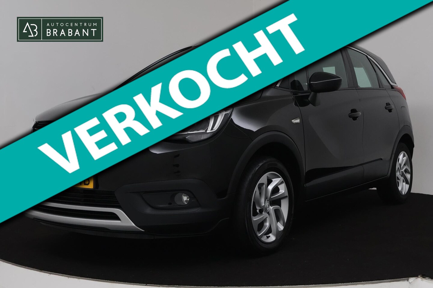 Opel Crossland X - 1.2 Turbo Innovation (NAVIGATIE, PARKEERSENSOREN, CARPLAY, CLIMATE, CONTROL, NL-AUTO, GOED - AutoWereld.nl