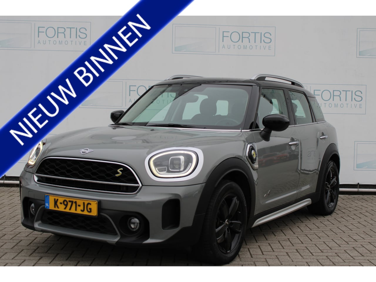 MINI Countryman - Mini 2.0 Cooper S E ALL4 NL AUTO | VIRTUAL COCKPIT | HALF LEDER | CARPLAY | - AutoWereld.nl