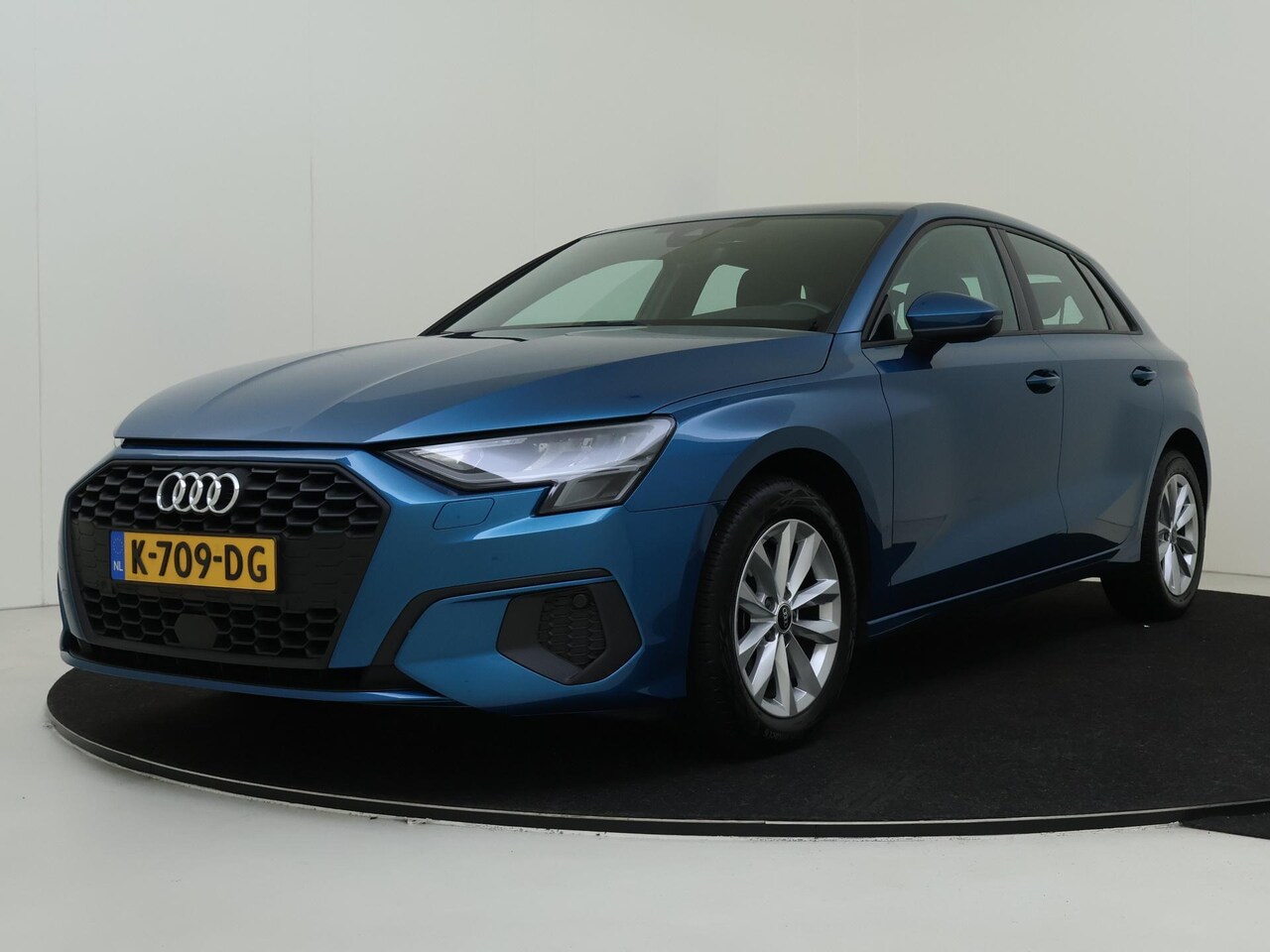 Audi A3 Sportback - 30 TFSI Pro Line | CarPlay | Draadloze telefoonlader | Digital cockpit | Climate control | - AutoWereld.nl