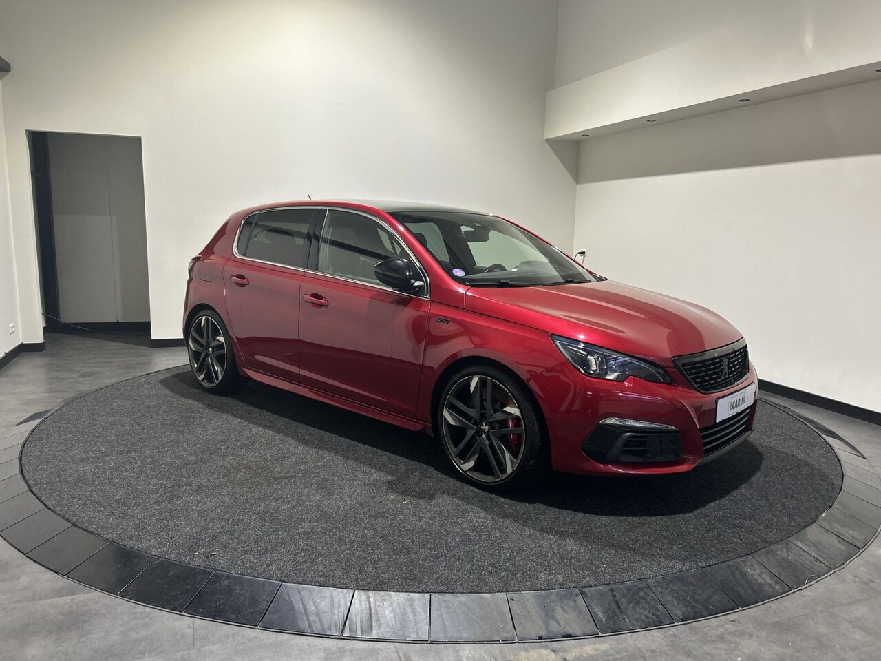 Peugeot 308 - 1.6 e-THP GTi Sport | 272 PK! | 272 PK! | Panoramadak | Denon HiFi geluid | Parkeerhulp vo - AutoWereld.nl