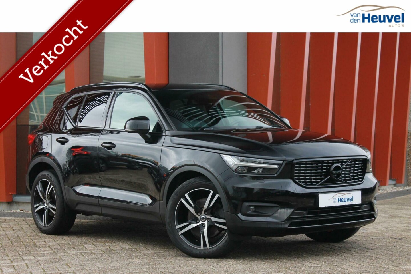 Volvo XC40 - T5 Recharge R-Design | Pilot Assist | BLIS | Trekhaak | Panoramadak | Stoelverwarming | 36 - AutoWereld.nl