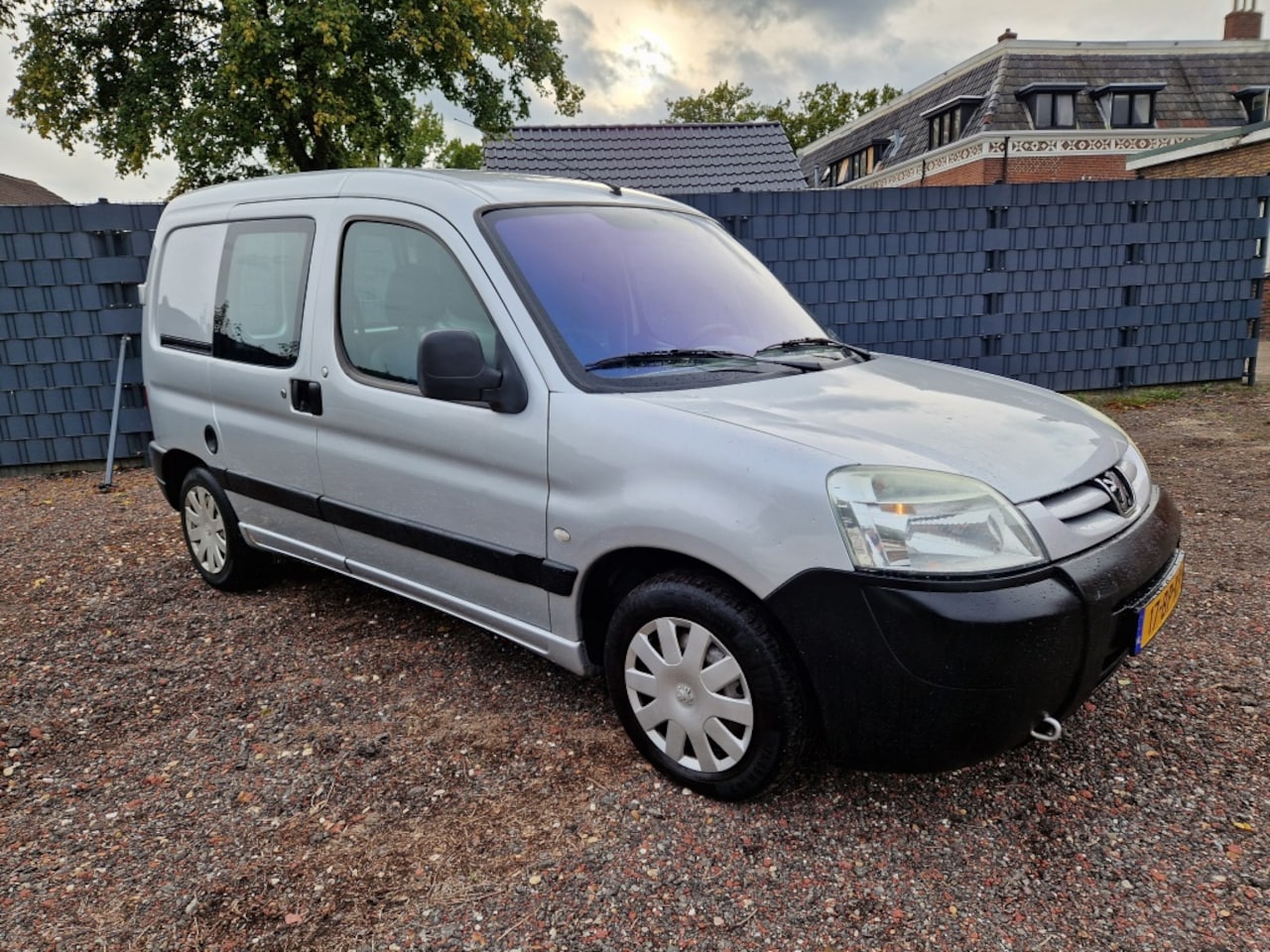 Peugeot Partner - 170C 1.9 D Avant.500 - AutoWereld.nl