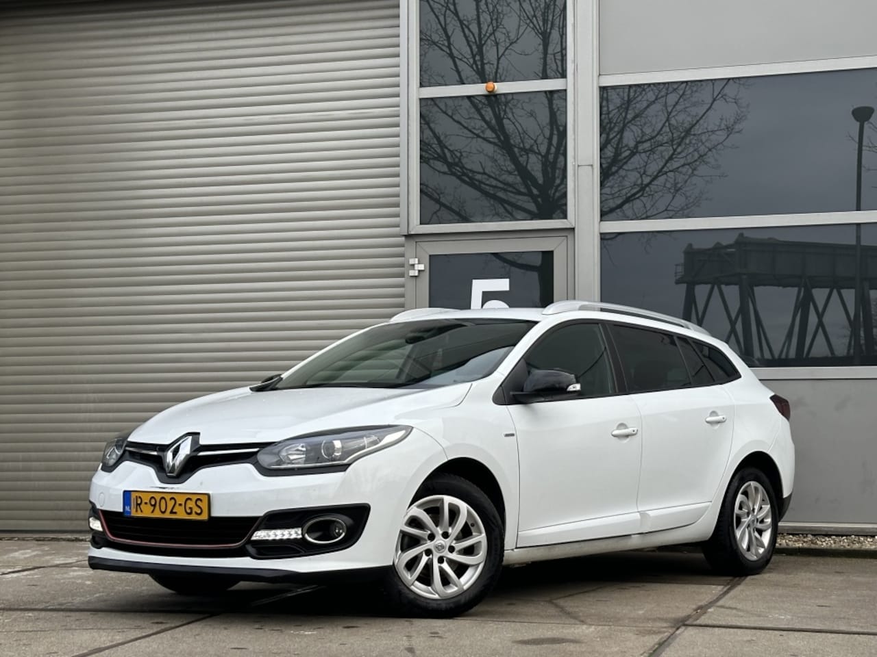 Renault Mégane Estate - 1.2 TCe Limited 1.2 TCe Limited - AutoWereld.nl