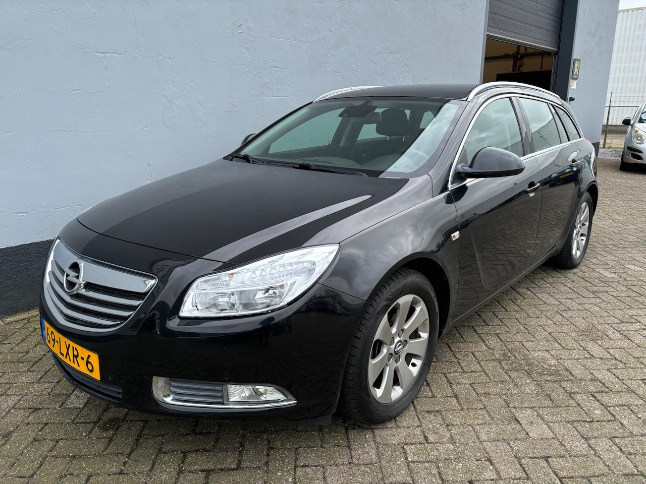 Opel Insignia Sports Tourer - 1.6 T Edition - Trekhaak - AutoWereld.nl