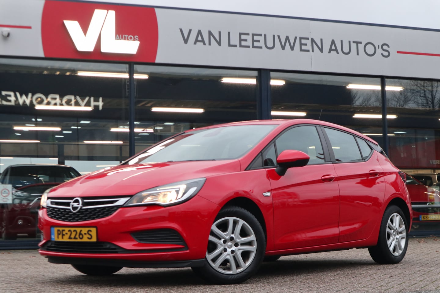 Opel Astra - 1.0 Online Edition | Radio DAB | Apple CarPlay | Cruise Control | Airco | - AutoWereld.nl