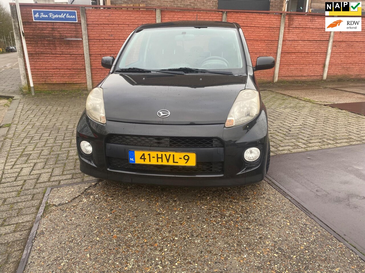 Daihatsu Sirion 2 - 1.3-16V Sport 1.3-16V Sport - AutoWereld.nl