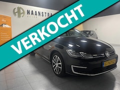 Volkswagen e-Golf - E-Golf Navigatie Camera, Leder Interieur, 1e Eigenaar NL Auto