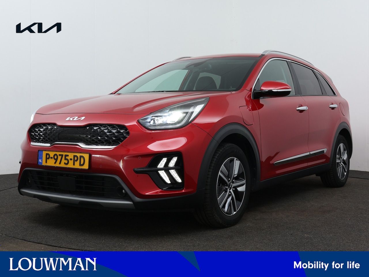 Kia Niro - 1.6 GDi PHEV DynamicPlusLine | Dodehoekdetector | Stuur- en Stoelverwarming | - AutoWereld.nl