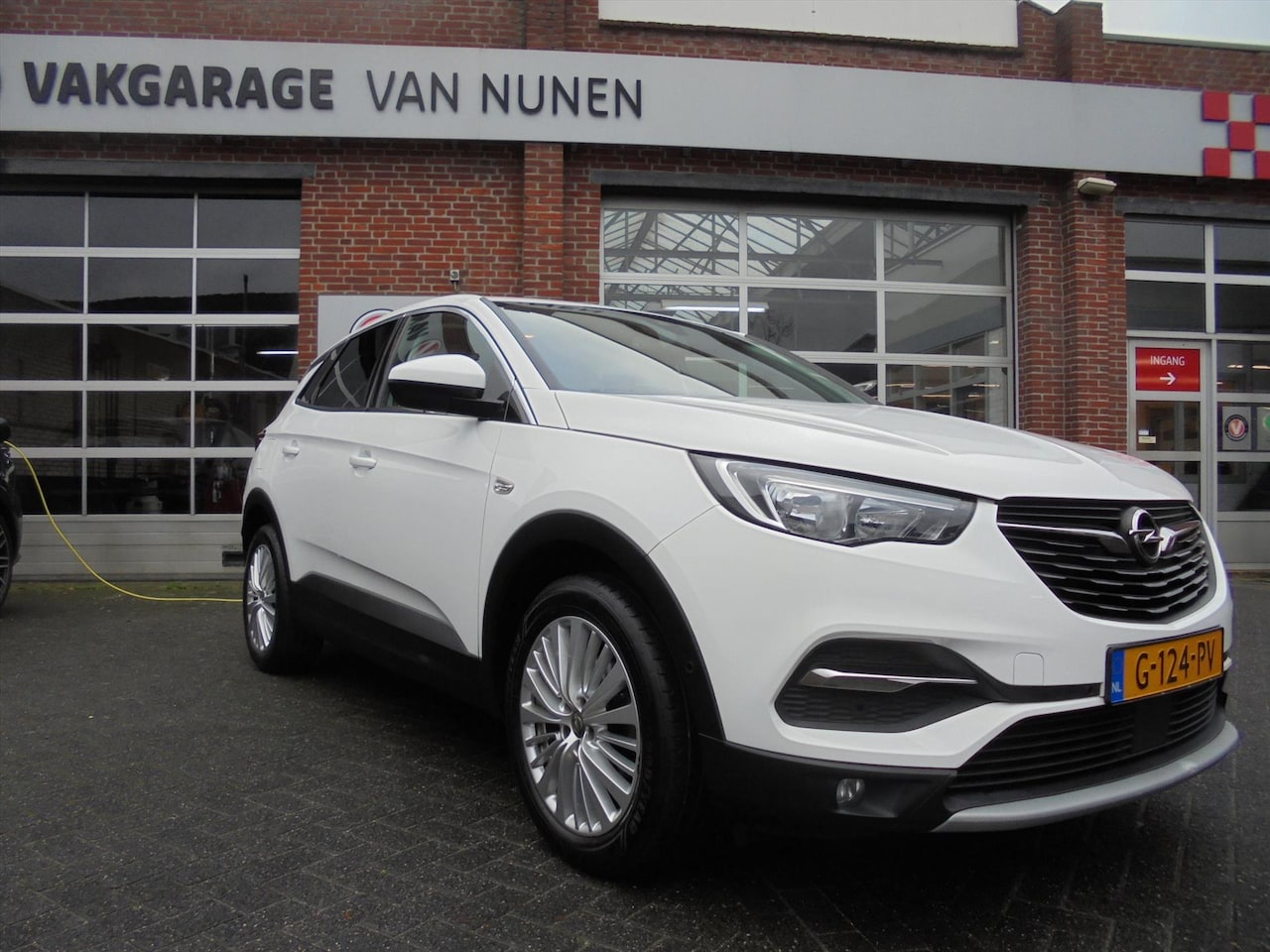 Opel Grandland X - 1.2 Turbo 130pk aut.Executive||ECC||PDC||Cam||Apple||Rijklaar|| - AutoWereld.nl