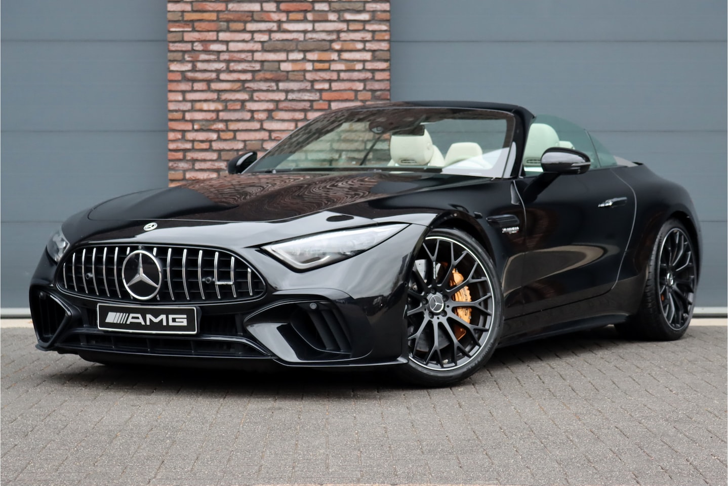 Mercedes-Benz SL-klasse Roadster - AMG 63 4MATIC+ Aut9 | V8-pakket | Achterasbesturing | Keramisch | Carbon | Distronic+ | Ma - AutoWereld.nl