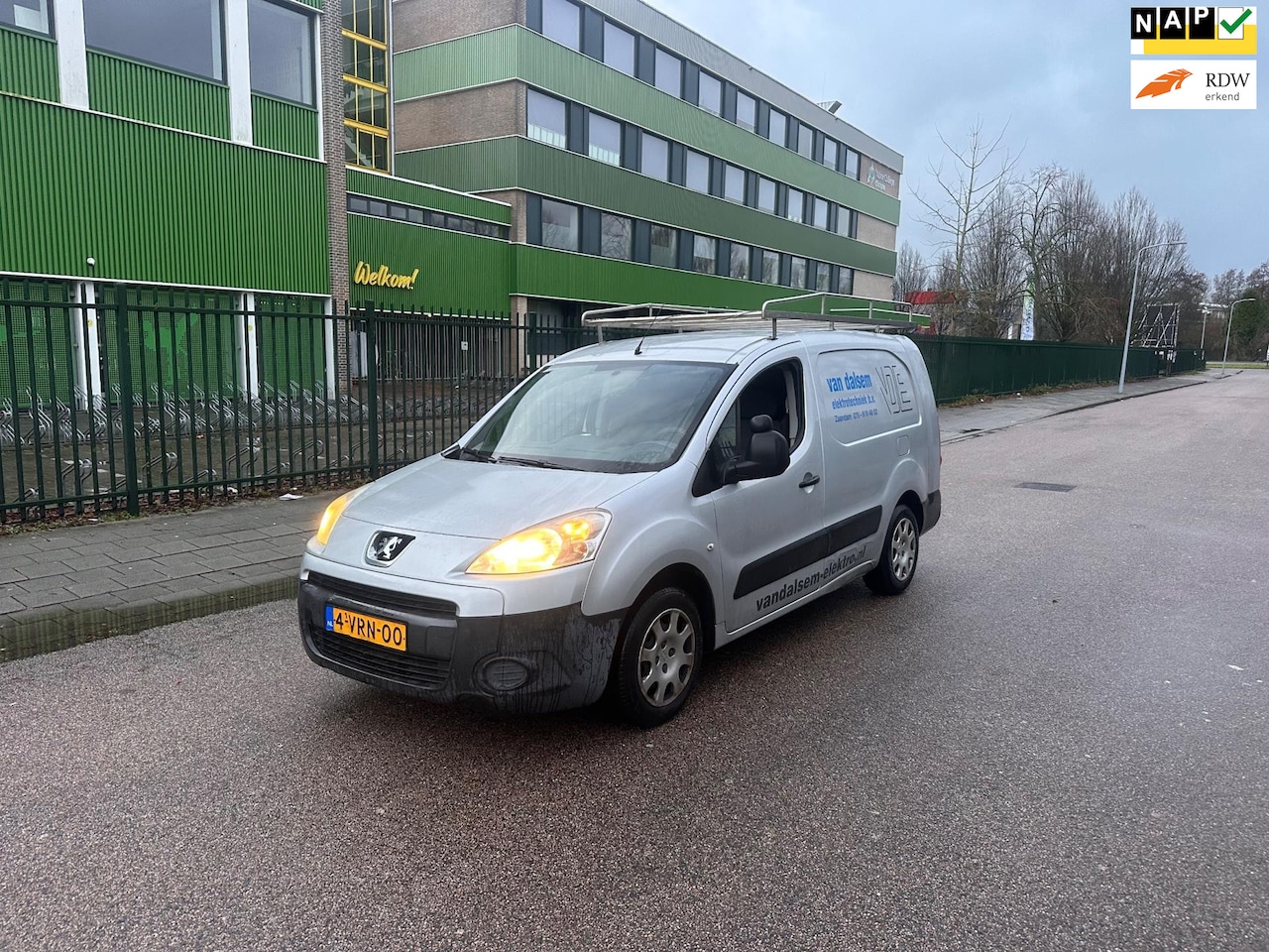 Peugeot Partner - 122 1.6 HDI L2 XT Profit + Airco.Airco.Lang - AutoWereld.nl