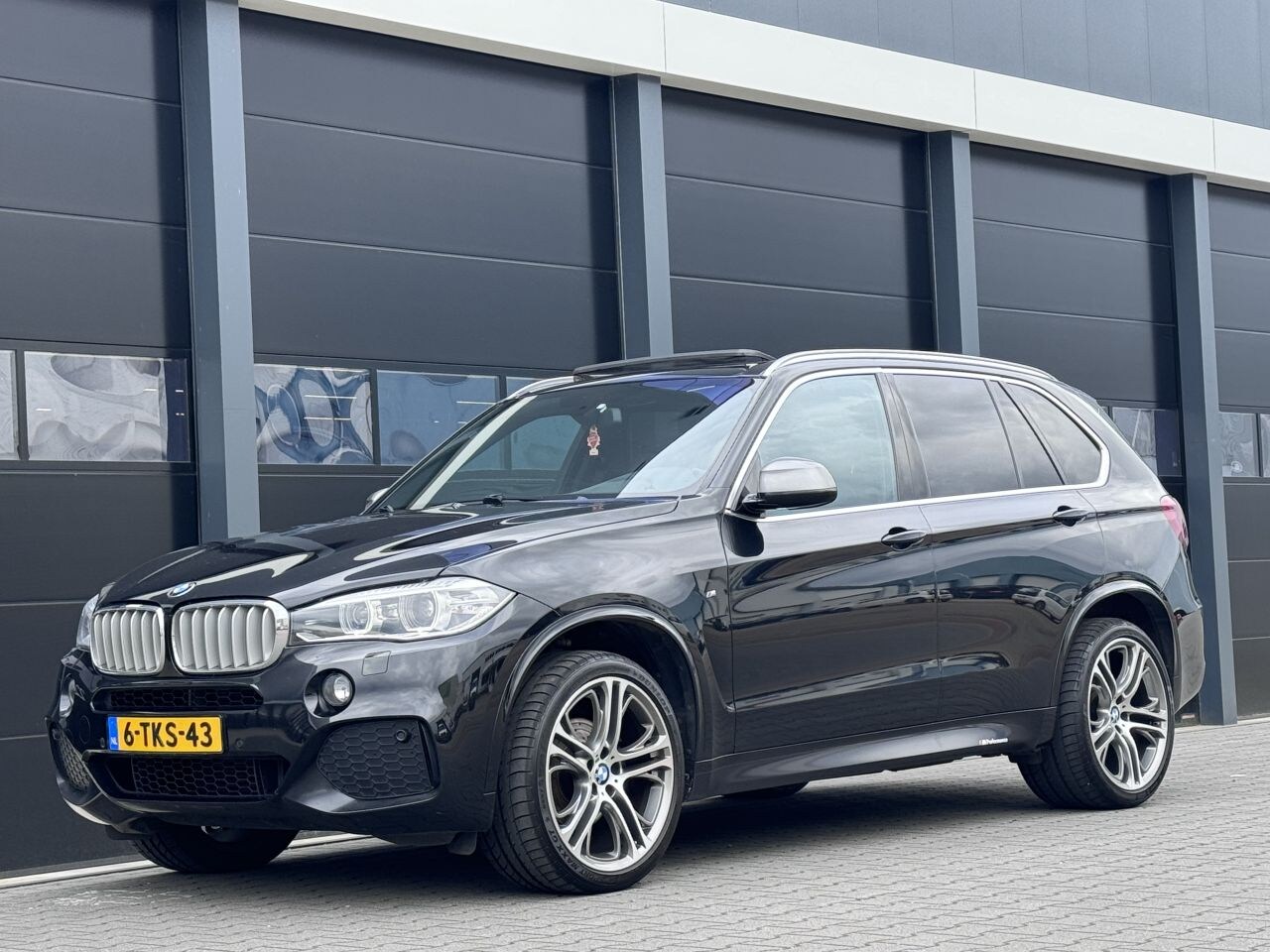 BMW X5 - 3.0d XDRIVE M-pakket 7-PERS - AutoWereld.nl