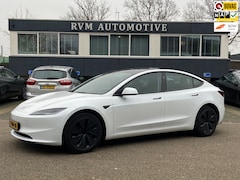 Tesla Model 3 - Long Range AWD 78 kWh HIGHLANDER VAN: 49.900, - VOOR: 47.899, - EINDEJAARSVOORDEEL: 2.023,