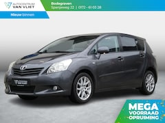 Toyota Verso - 1.8 VVT-i Business | NAVIGATIE | PANORAMADAK | TREKHAAK |