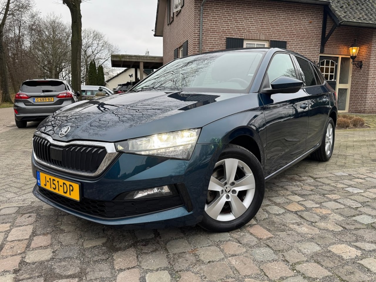 Skoda Scala - 1.0 TSI 115pk Ambition airco,lmv,audio - AutoWereld.nl